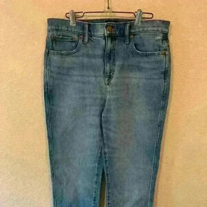 J Crew Classic Vintage Medium wash high rise straight leg size 30